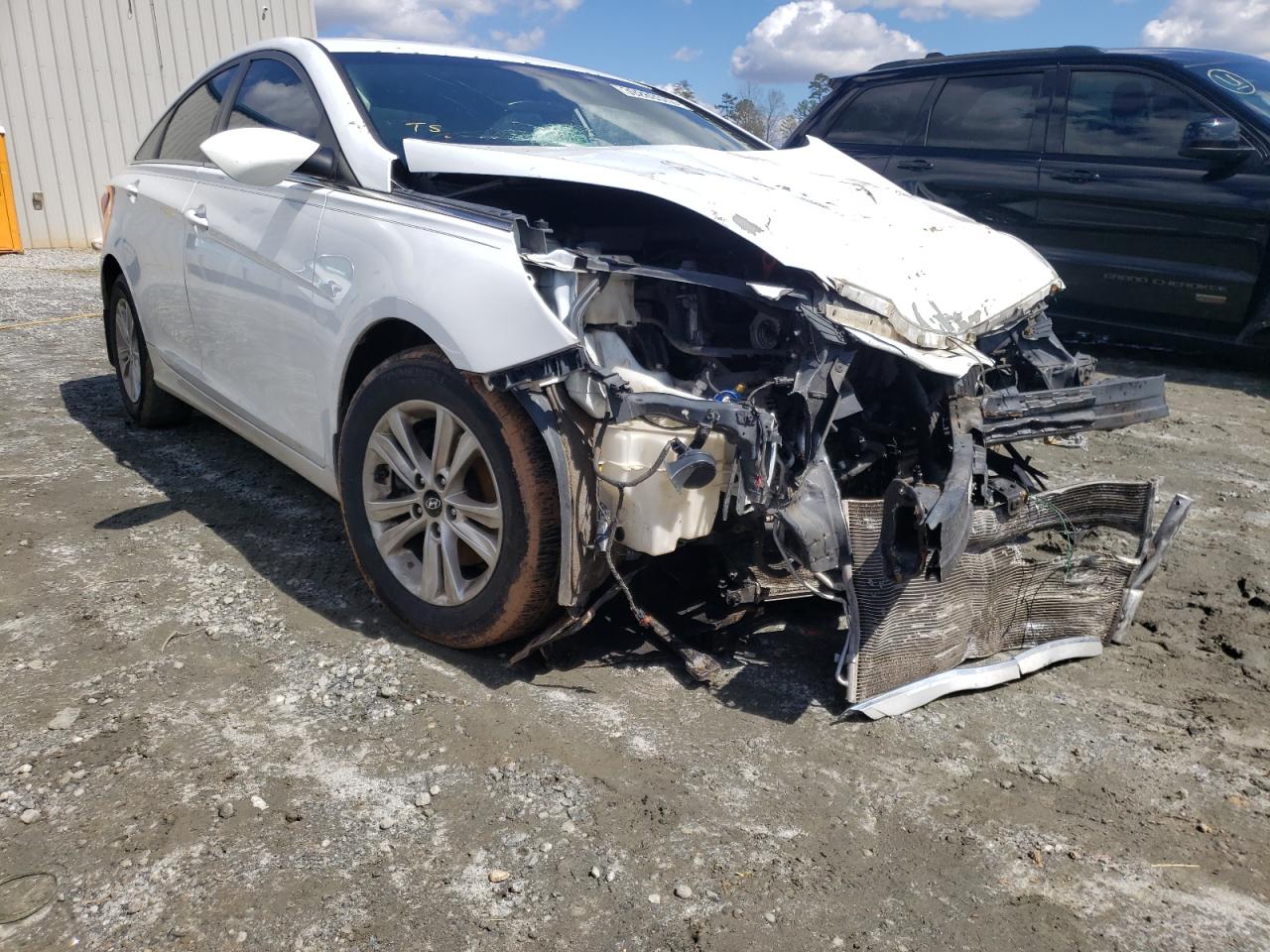 HYUNDAI SONATA GLS 2013 with VIN 5NPEB4AC2DH512593 - Photo from auction