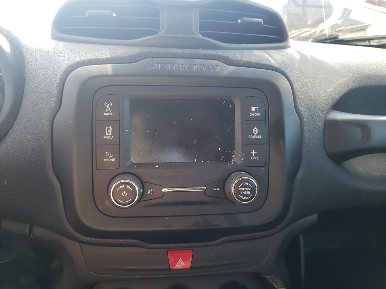 Photo 9 from auction – 2017 JEEP RENEGADE L with VIN ZACCJABB1HPF39621