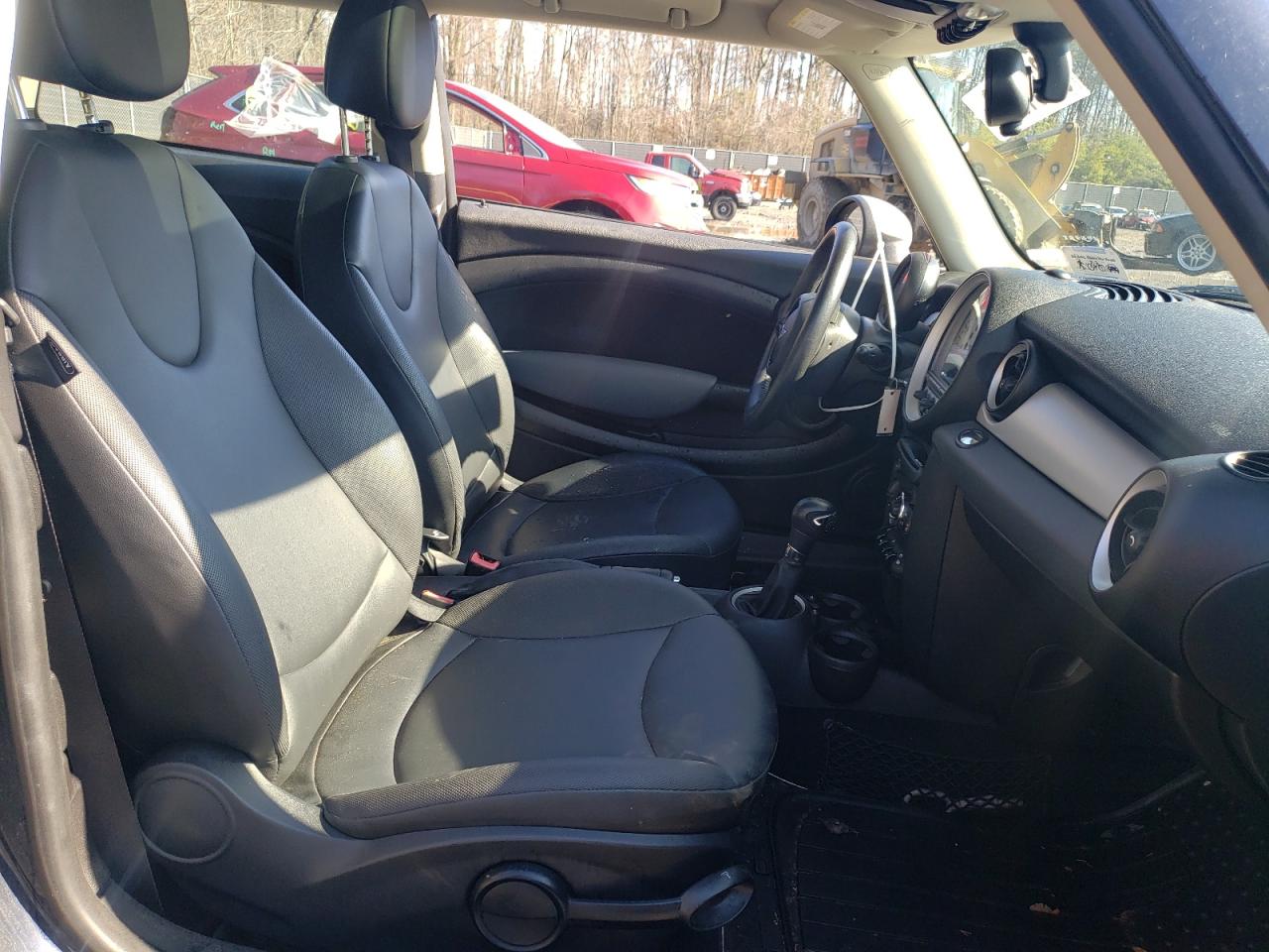 Photo 5 from auction – 2012 MINI COOPER with VIN WMWSU3C55CT540210