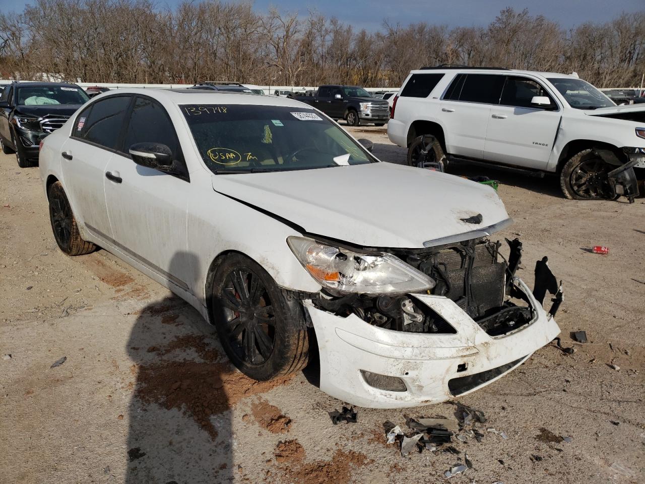 Photo 1 from auction – 2011 HYUNDAI GENESIS 4. with VIN KMHGC4DFXBU139748