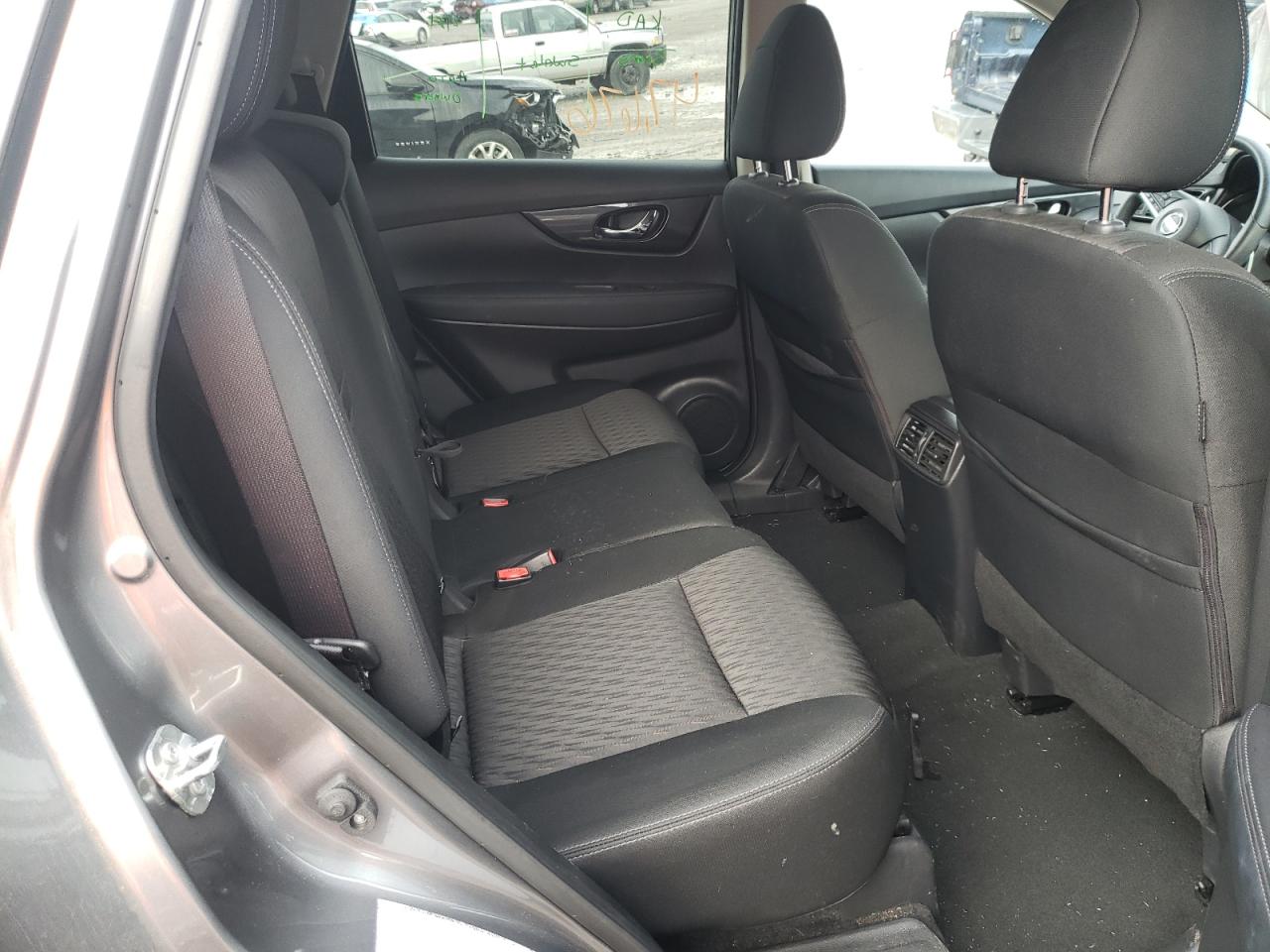 Photo 6 from auction – 2019 NISSAN ROGUE S with VIN KNMAT2MT4KP525987