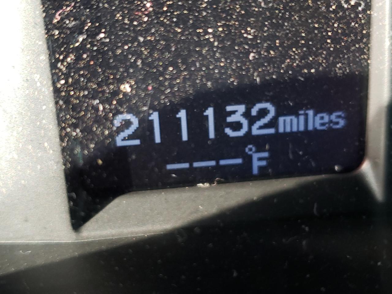 Photo 8 from auction – 2012 HONDA INSIGHT LX with VIN JHMZE2H57CS004025
