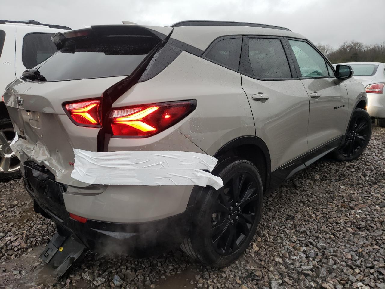 Photo 4 from auction – 2021 CHEVROLET BLAZER RS with VIN 3GNKBERS2MS501787