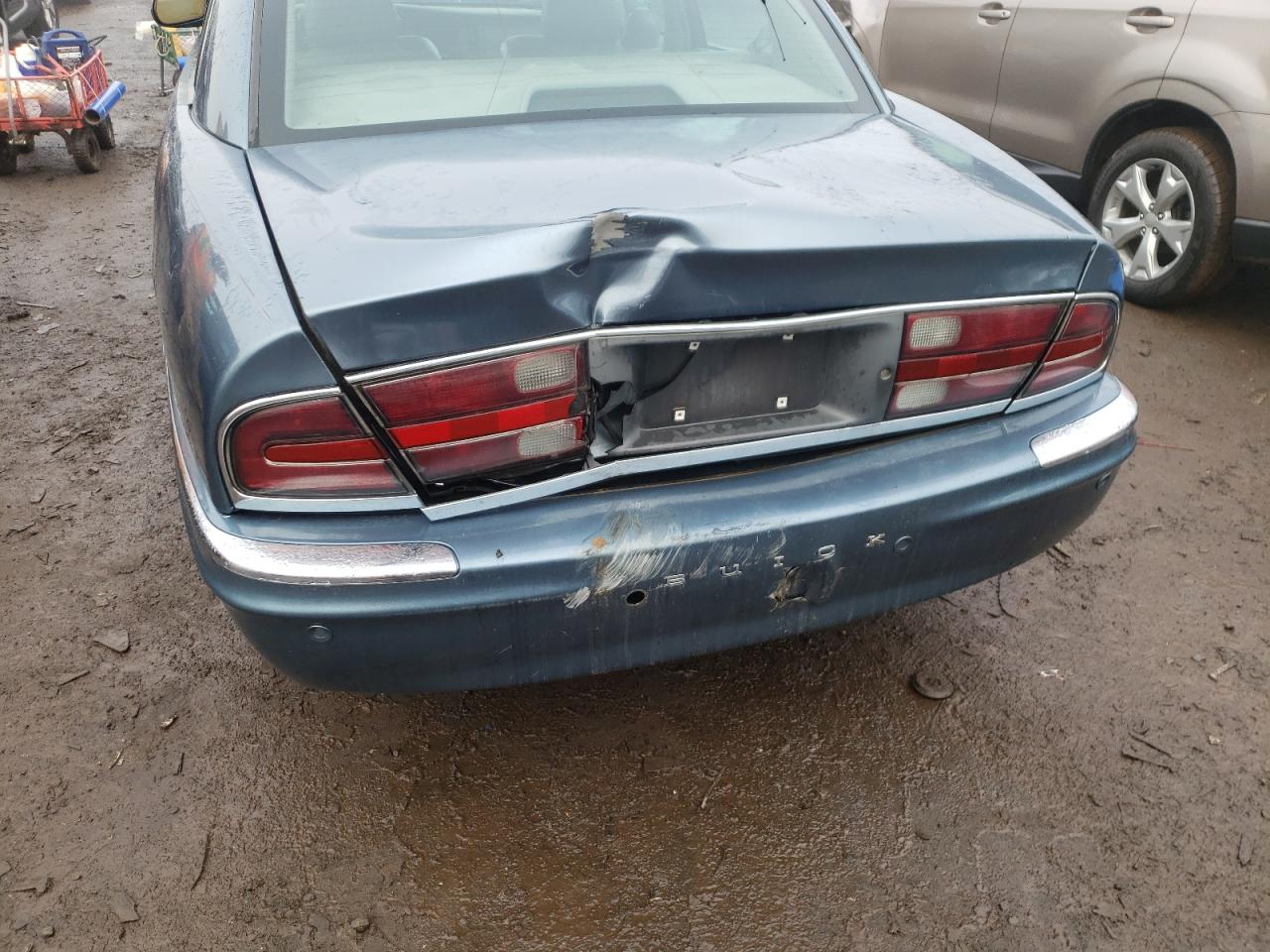 Photo 9 from auction – 2002 BUICK PARK AVENU with VIN 1G4CW54K524202165