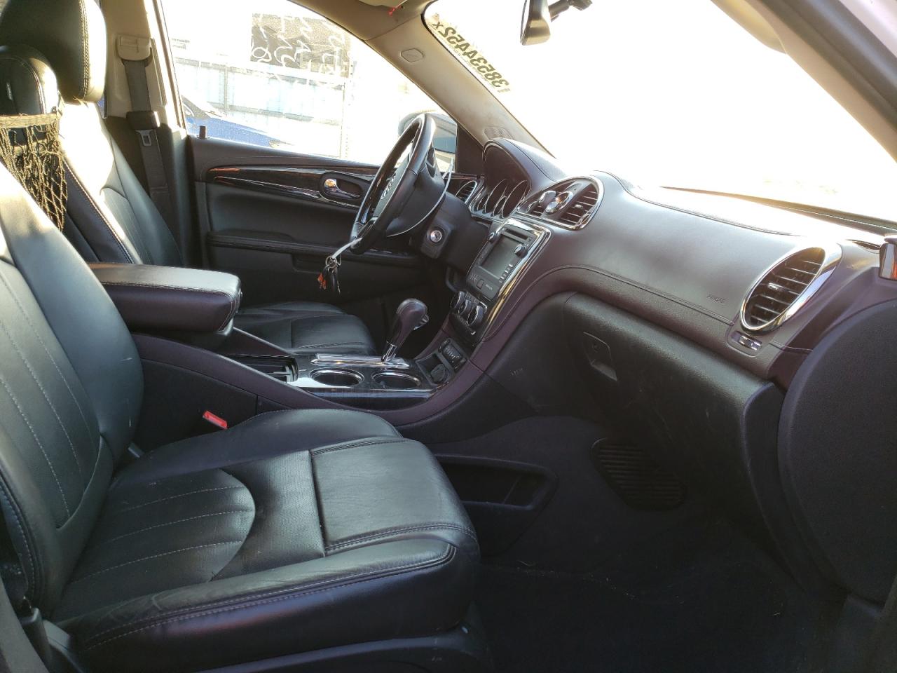 Photo 5 from auction – 2016 BUICK ENCLAVE with VIN 5GAKRBKD0GJ175560