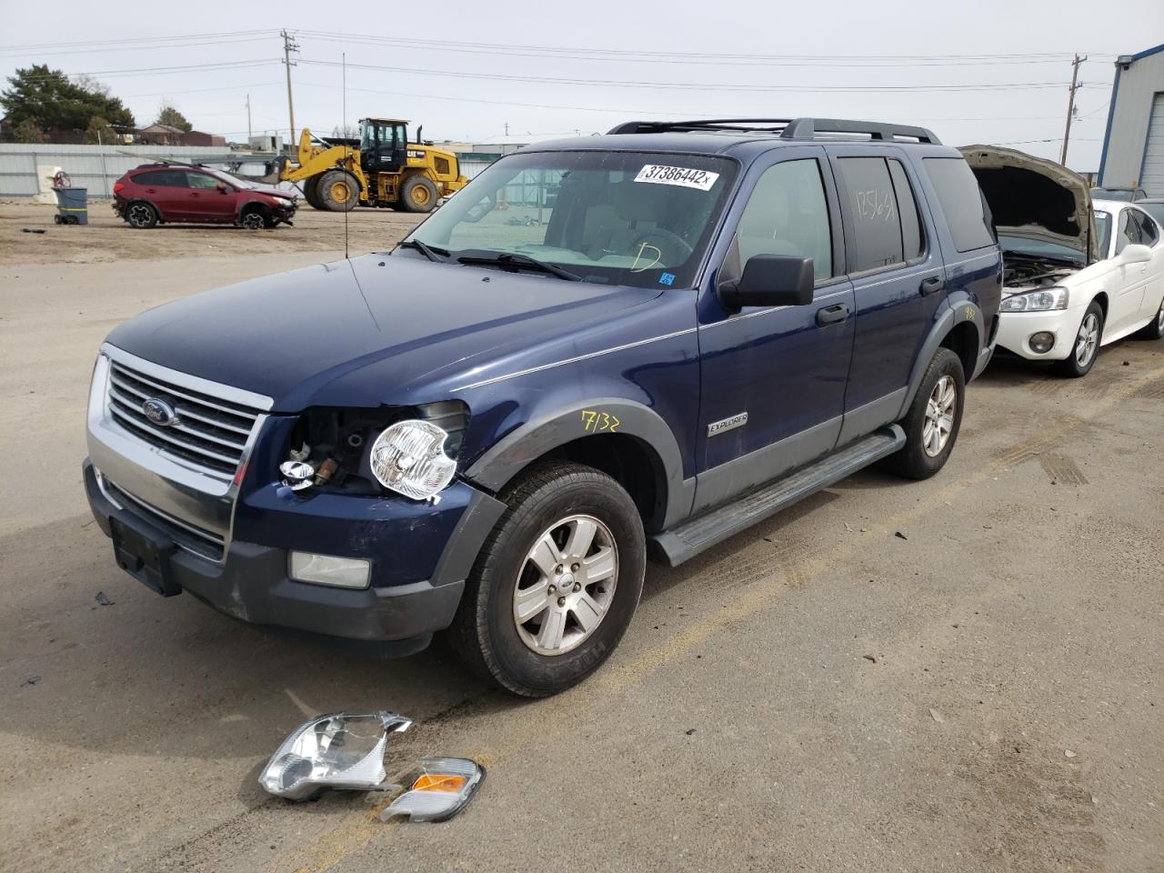 Photo 2 from auction – 2006 FORD EXPLORER X with VIN 1FMEU73E16UB44843
