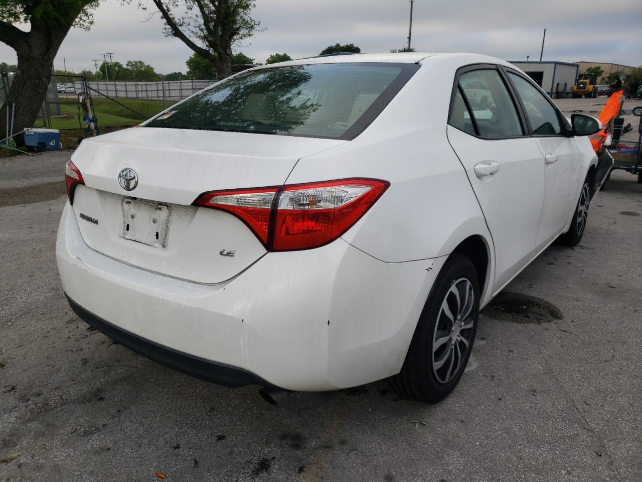 Photo 4 from auction – 2015 TOYOTA COROLLA L with VIN 2T1BURHE2FC290662