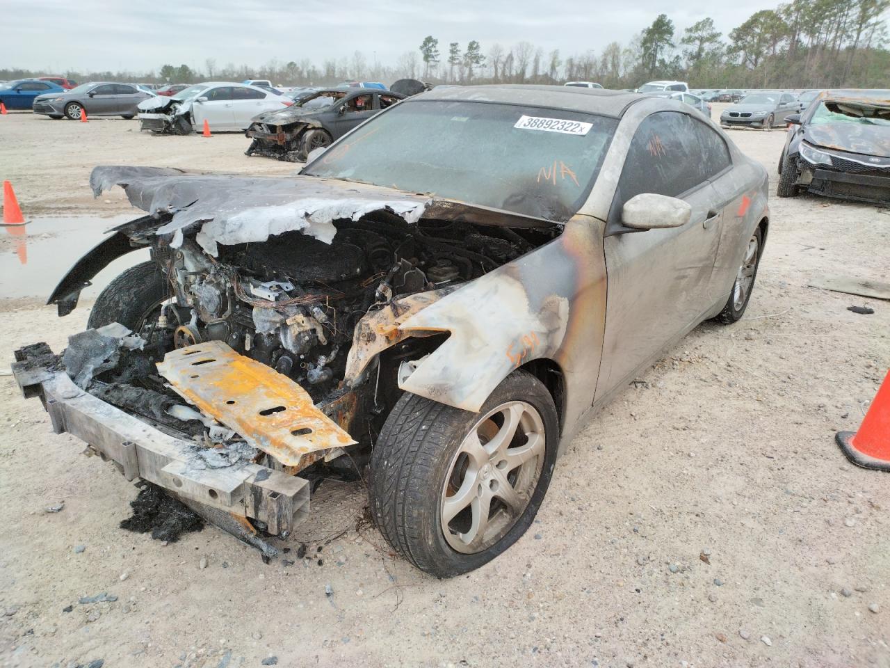 Photo 2 from auction – 2003 INFINITI G35 with VIN JNKCV54E33M212310
