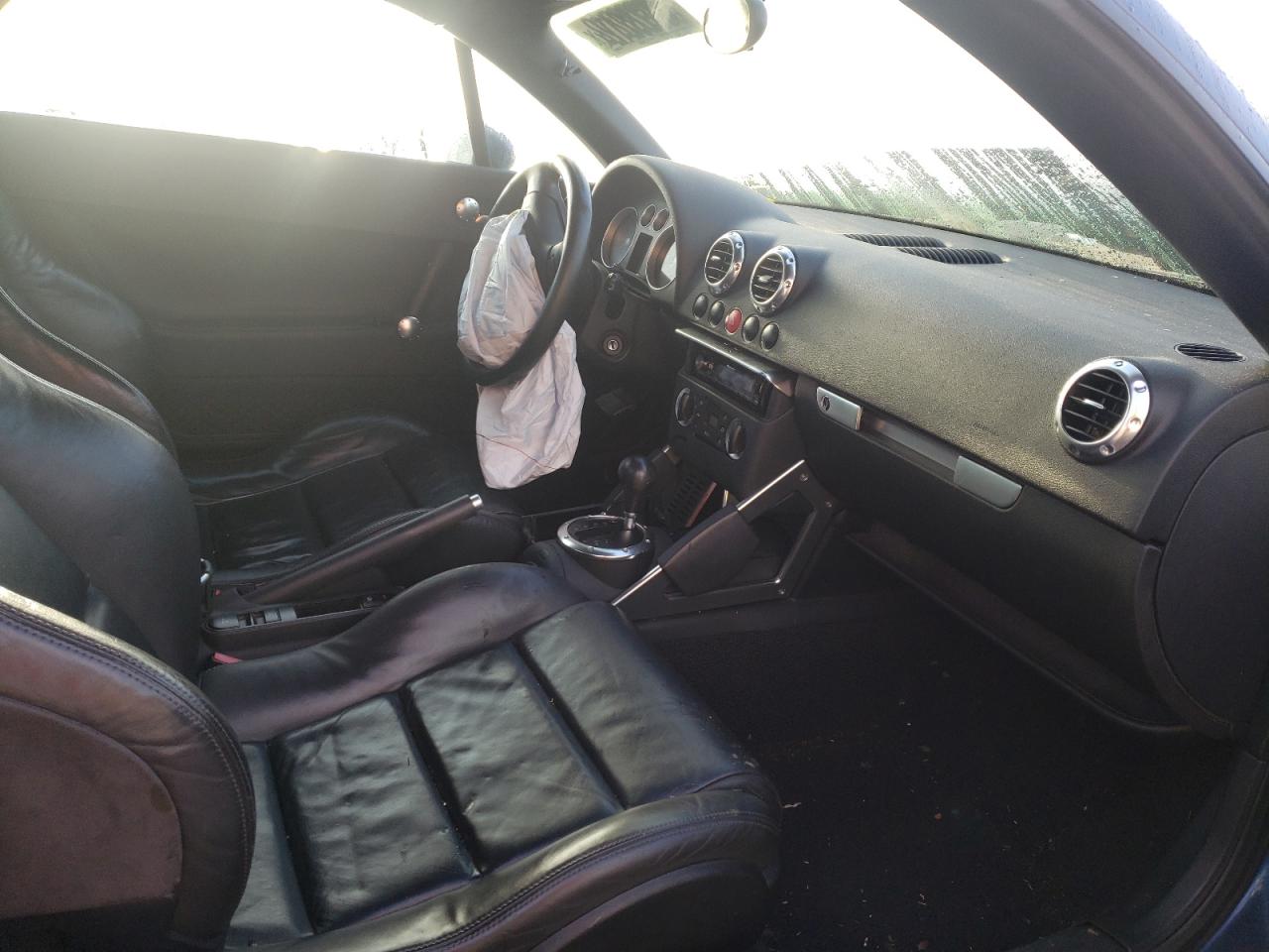 Photo 5 from auction – 2006 AUDI TT with VIN TRUTC28N961005660