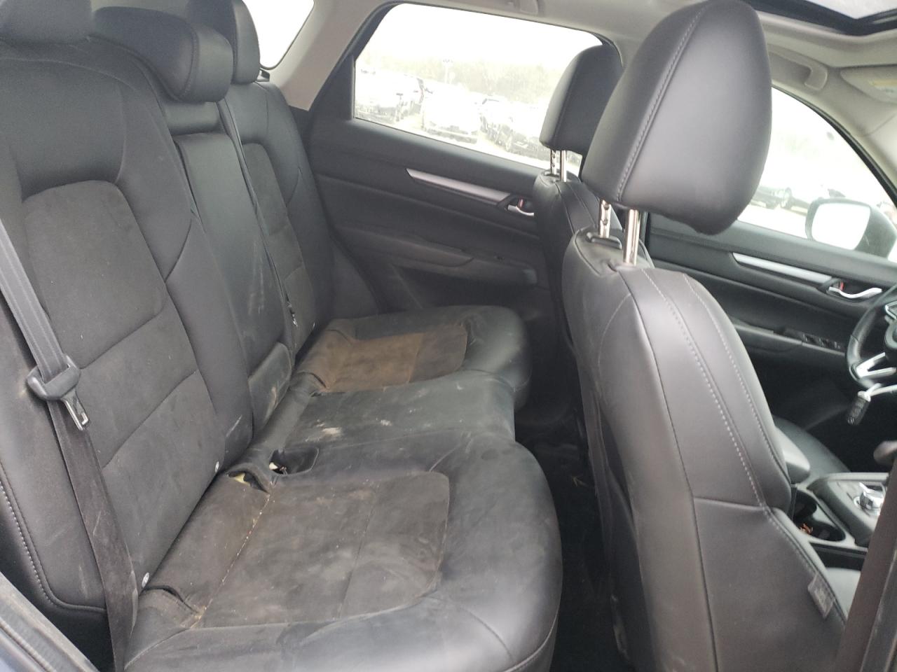Photo 6 from auction – 2018 MAZDA CX-5 TOURI with VIN JM3KFACM0J1392007