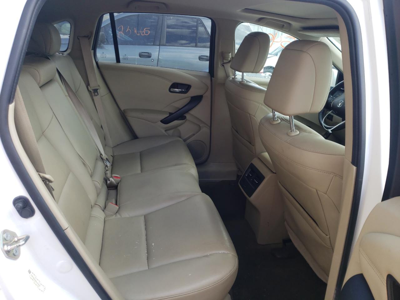Photo 6 from auction – 2016 ACURA RDX with VIN 5J8TB3H39GL017672