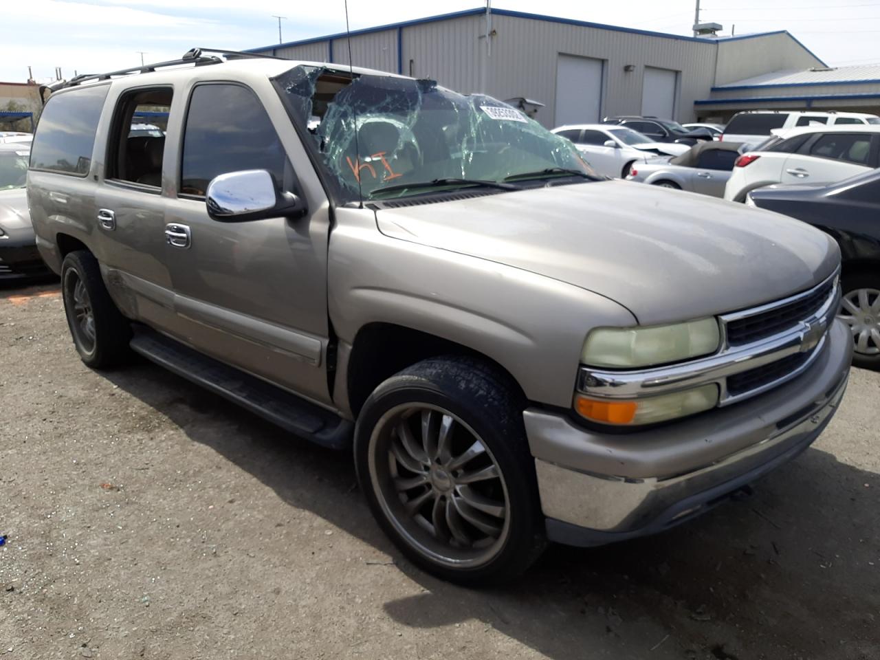 CHEVROLET SUBURBAN K 2002 with VIN 1GNFK16Z12J309898 - Photo from auction