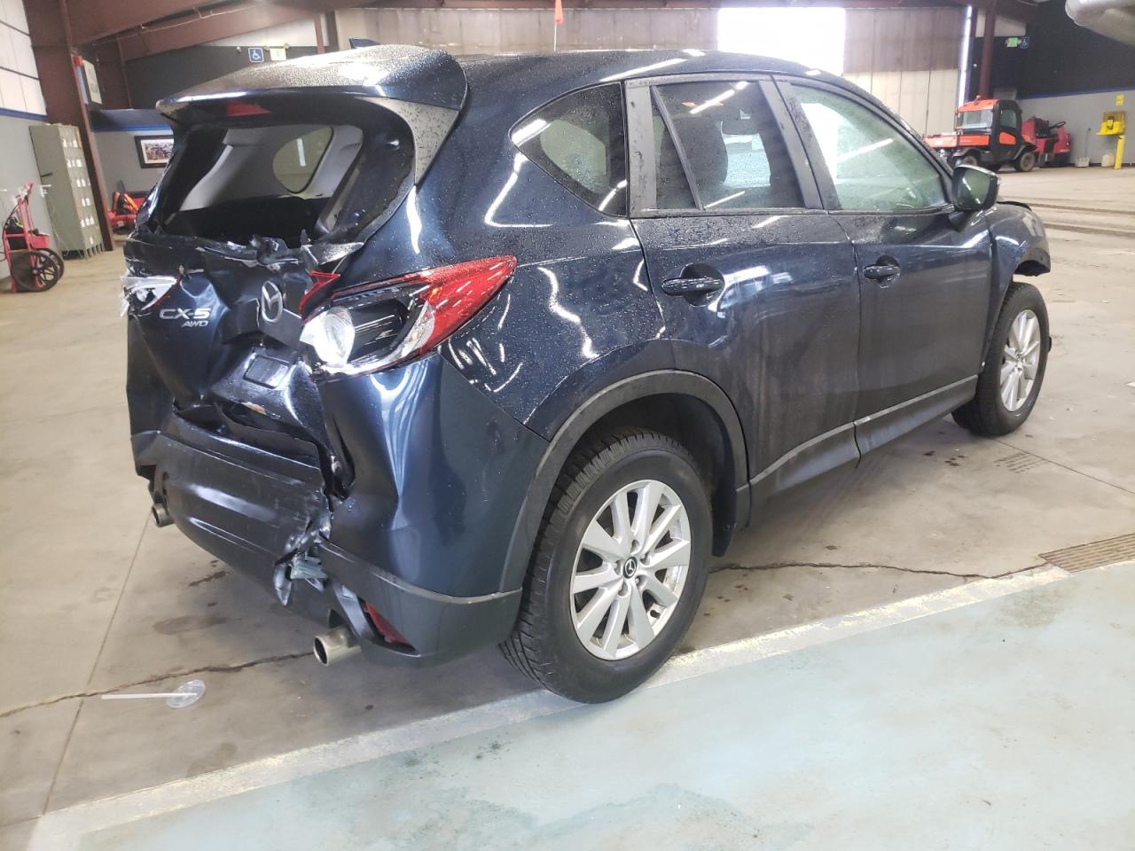 Photo 4 from auction – 2016 MAZDA CX-5 TOURI with VIN JM3KE4CY5G0702402