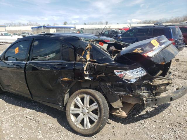 Photo 10 from auction – 2013 CHRYSLER 200 TOURIN with VIN 1C3CCBBB5DN578641