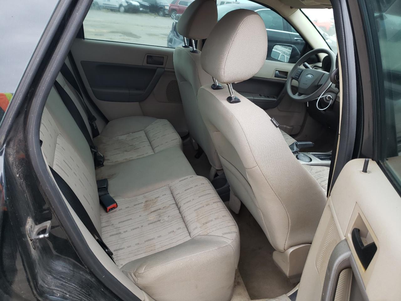 Photo 6 from auction – 2008 FORD FOCUS SE with VIN 1FAHP35N98W135092