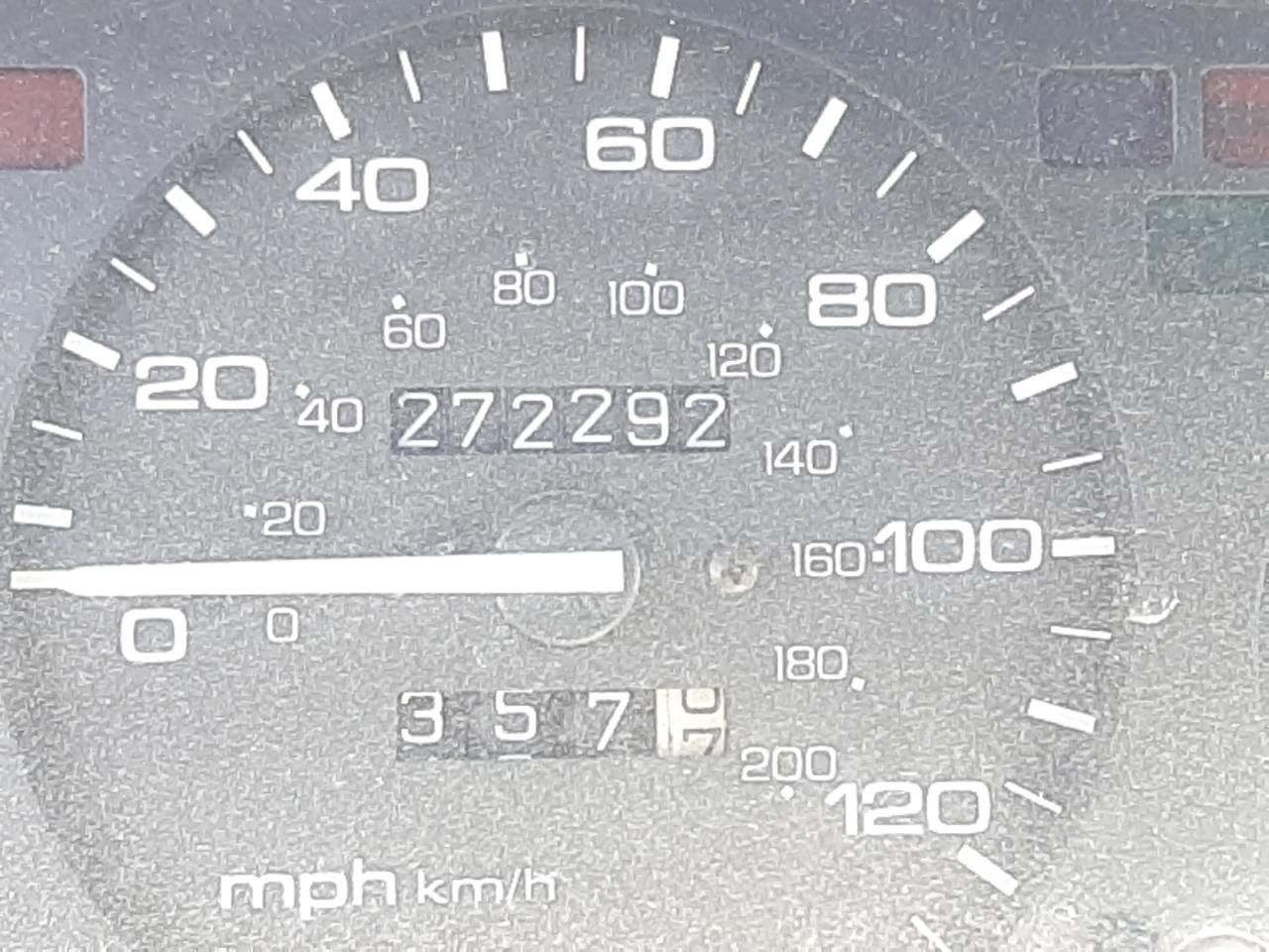 Photo 8 from auction – 1994 HONDA CIVIC DX with VIN 2HGEJ212XRH525964