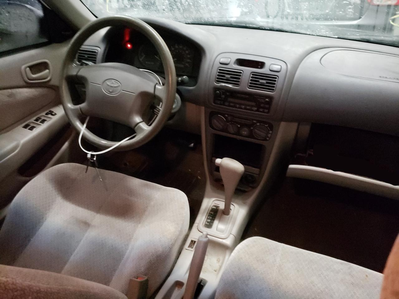 Photo 9 from auction – 2000 TOYOTA COROLLA VE with VIN 1NXBR12E7YZ339626