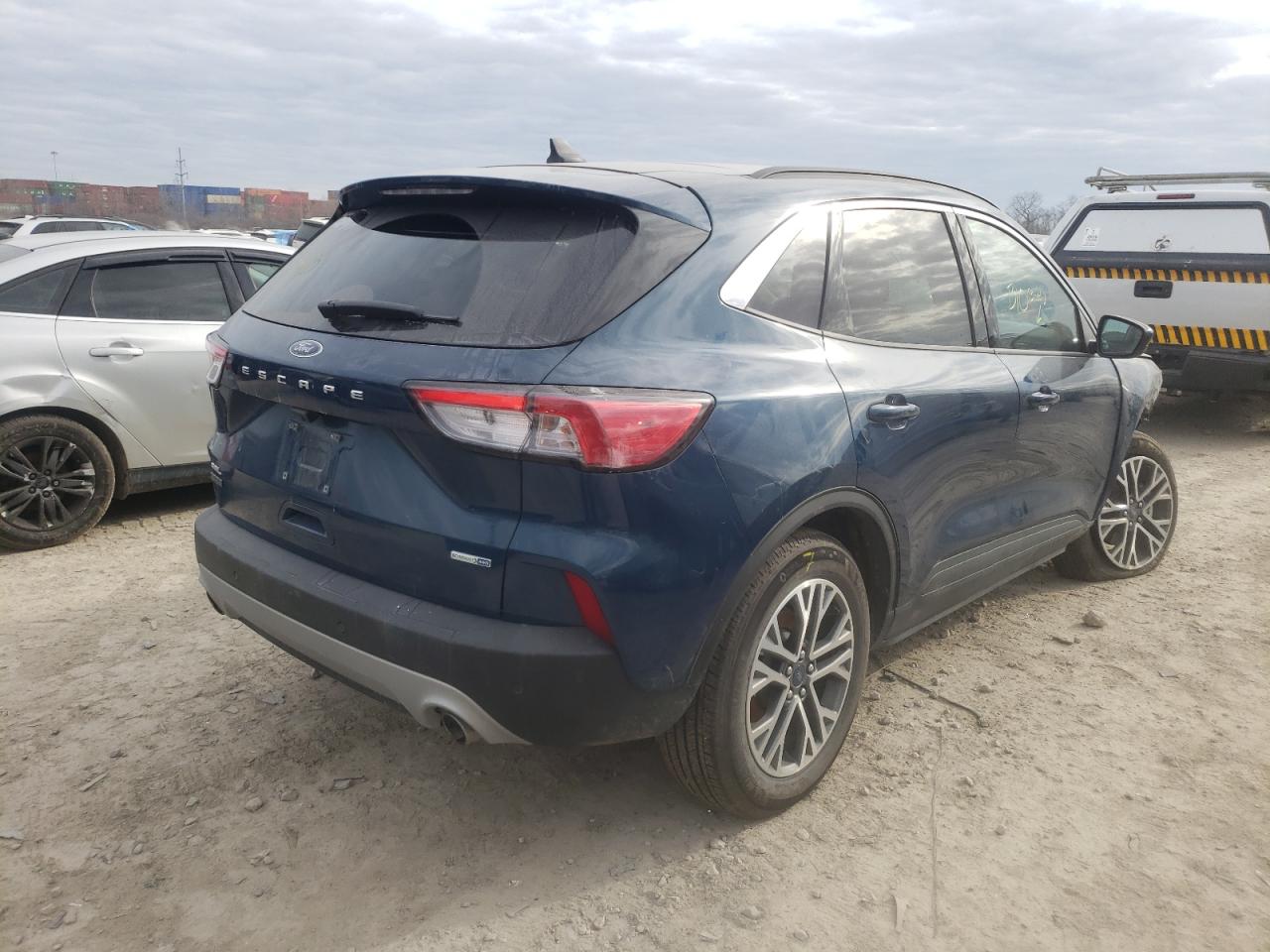 Photo 4 from auction – 2020 FORD ESCAPE SEL with VIN 1FMCU9H60LUC08998