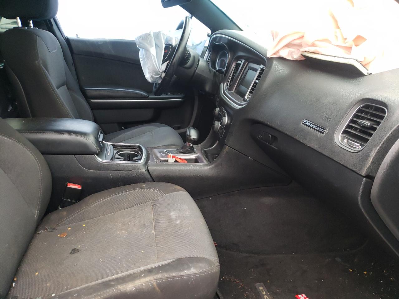 Photo 5 from auction – 2015 DODGE CHARGER SE with VIN 2C3CDXBG4FH716560