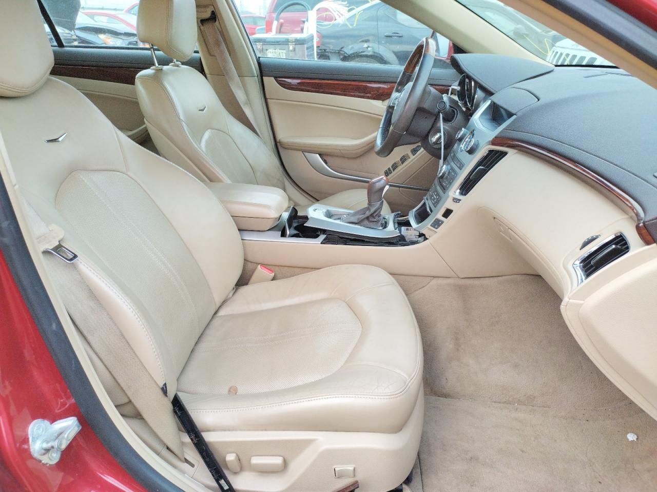 Photo 5 from auction – 2010 CADILLAC CTS PREMIU with VIN 1G6DS5EV3A0105004