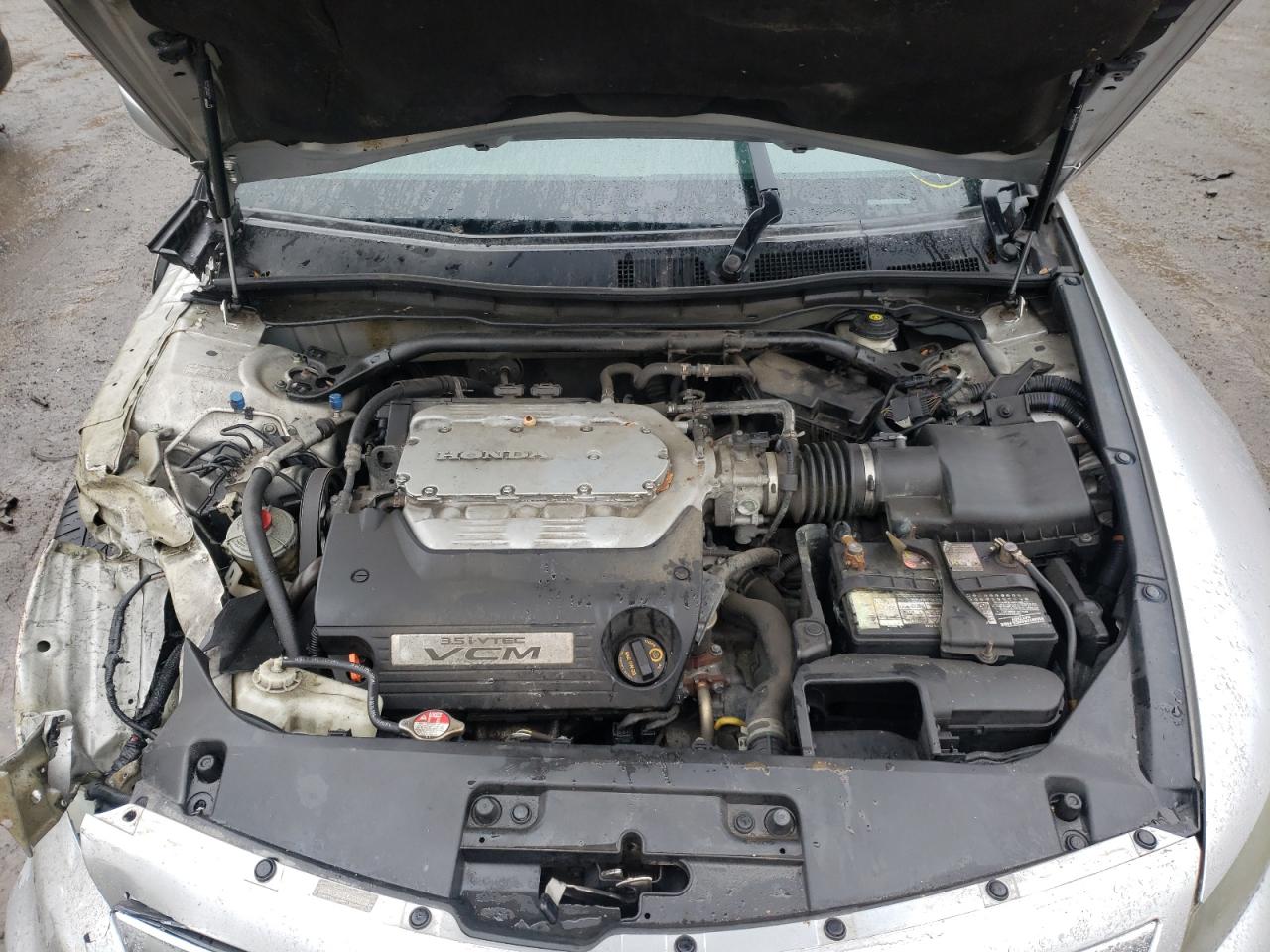 Photo 7 from auction – 2012 HONDA ACCORD EXL with VIN 1HGCS2B86CA000171