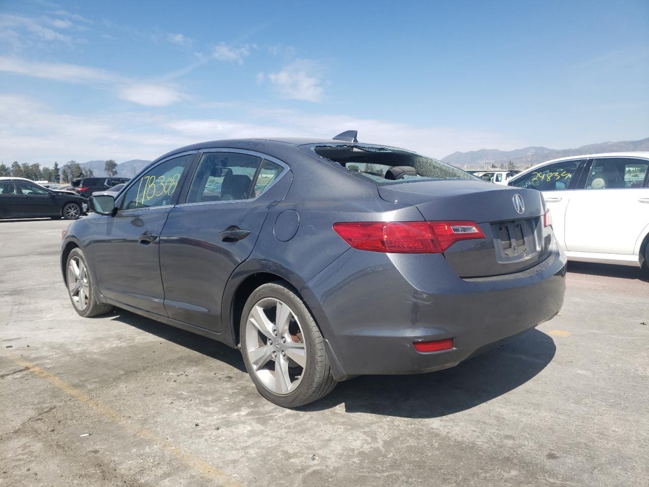 Photo 3 from auction – 2013 ACURA ILX 20 TEC with VIN 19VDE1F74DE003678