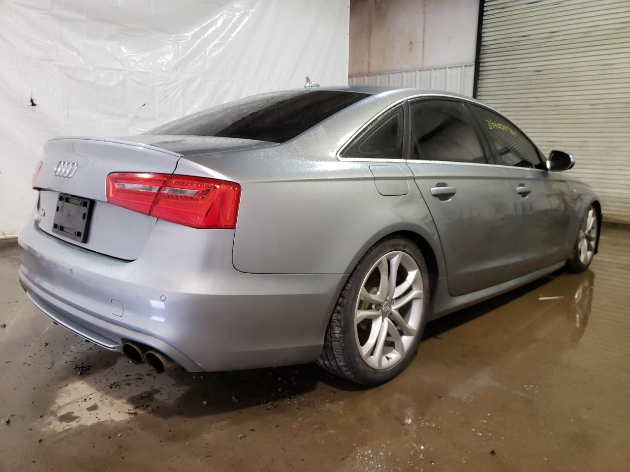 Photo 4 from auction – 2014 AUDI S6 with VIN WAUF2AFC0EN073954