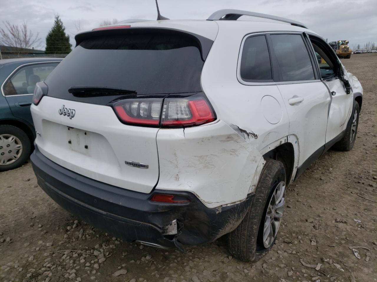 Photo 4 from auction – 2019 JEEP CHEROKEE L with VIN 1C4PJMLX4KD390964