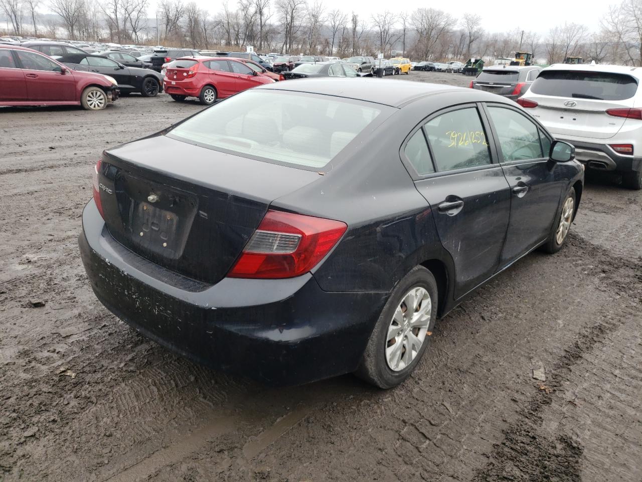 Photo 4 from auction – 2012 HONDA CIVIC with VIN 2HGFB2F56CH327121