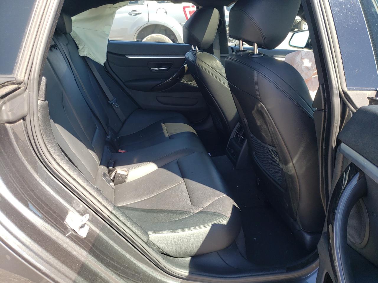 Photo 6 from auction – 2017 BMW 430XI GRAN with VIN WBA4F9C57HG439756