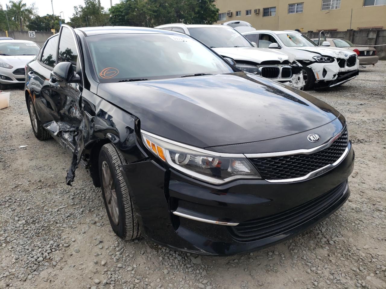 KIA OPTIMA LX 2016 with VIN 5XXGT4L3XGG025841 - Photo from auction