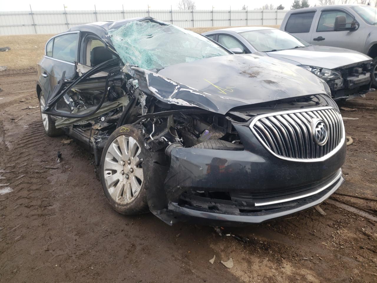 BUICK LACROSSE 2015 with VIN 1G4GC5G39FF222539 - Photo from auction