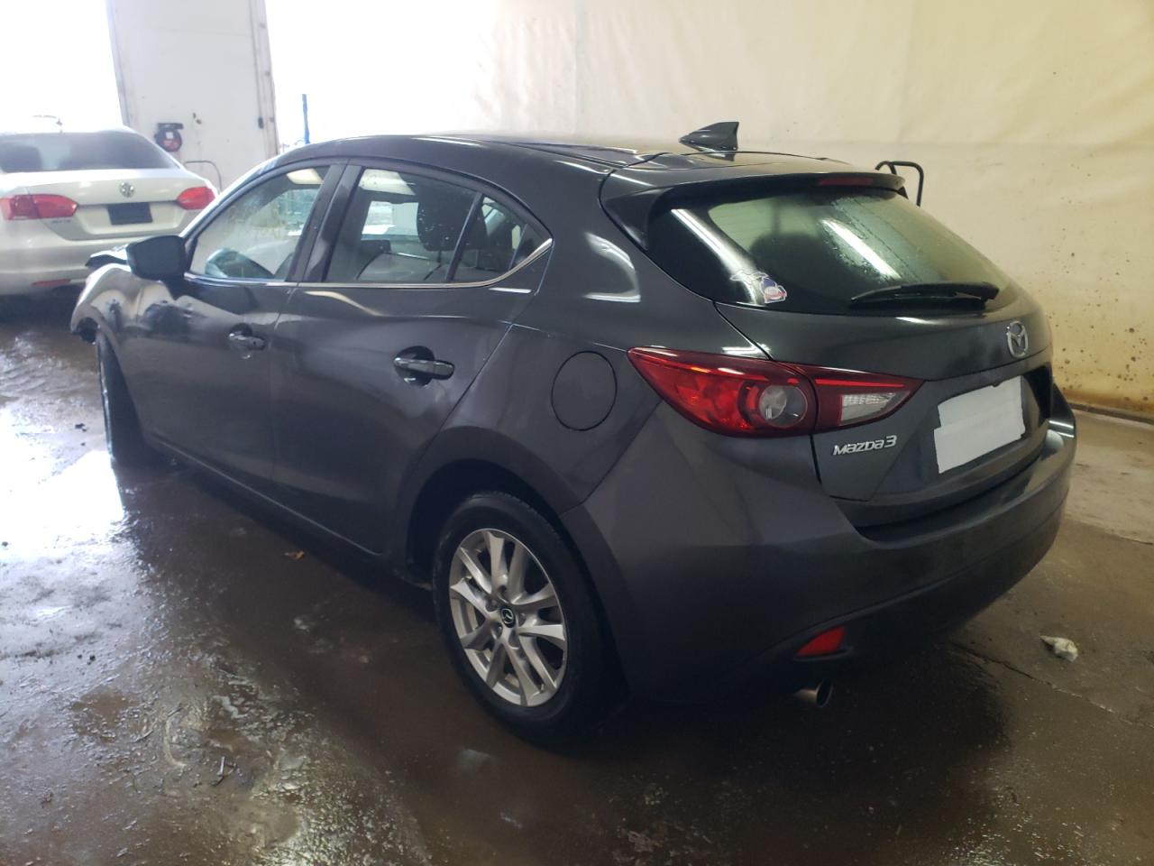 Photo 3 from auction – 2016 MAZDA 3 TOURING with VIN 3MZBM1M72GM320998