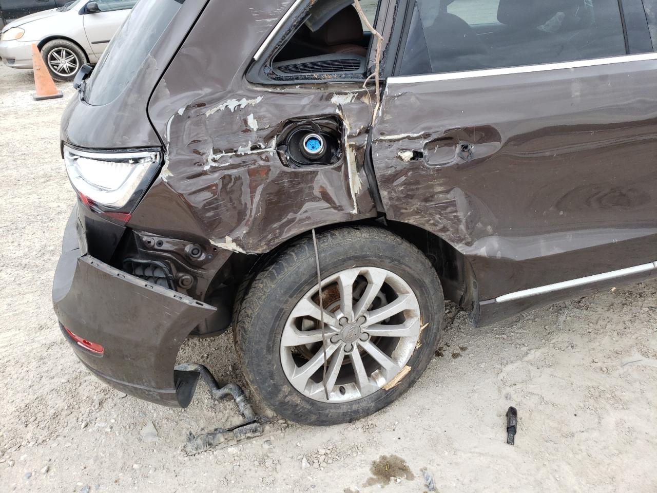 Zdjęcie 9 z aukcji – 2015 AUDI Q5 PREMIUM z VIN WA1LFAFPXFA032084