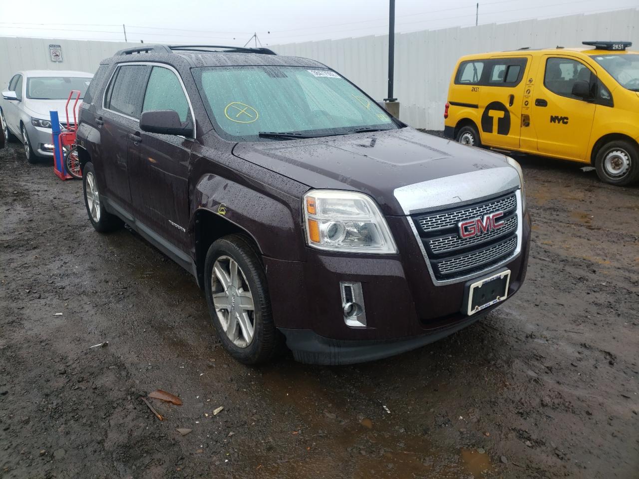 GMC TERRAIN 2011 with VIN 2CTFLVE51B6465050 - Photo from auction