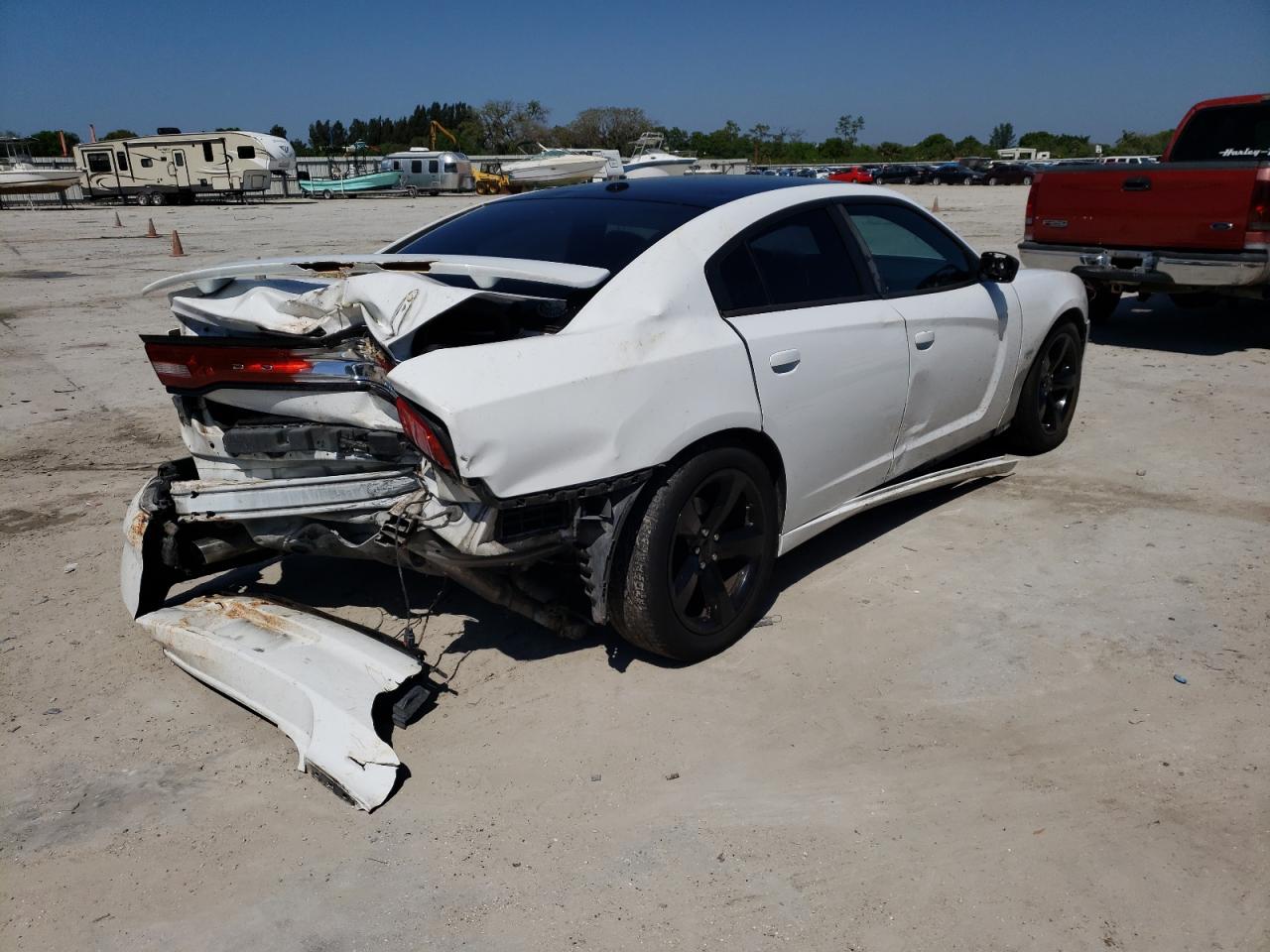 Photo 4 from auction – 2013 DODGE CHARGER R/ with VIN 2C3CDXCT2DH579658