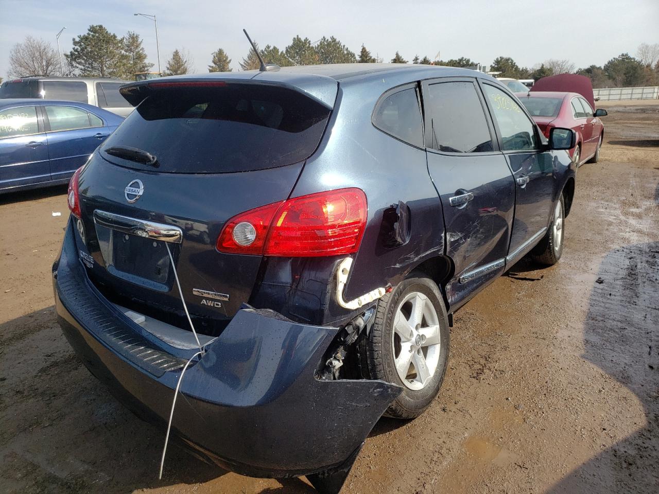 Photo 4 from auction – 2013 NISSAN ROGUE S with VIN JN8AS5MV9DW148012