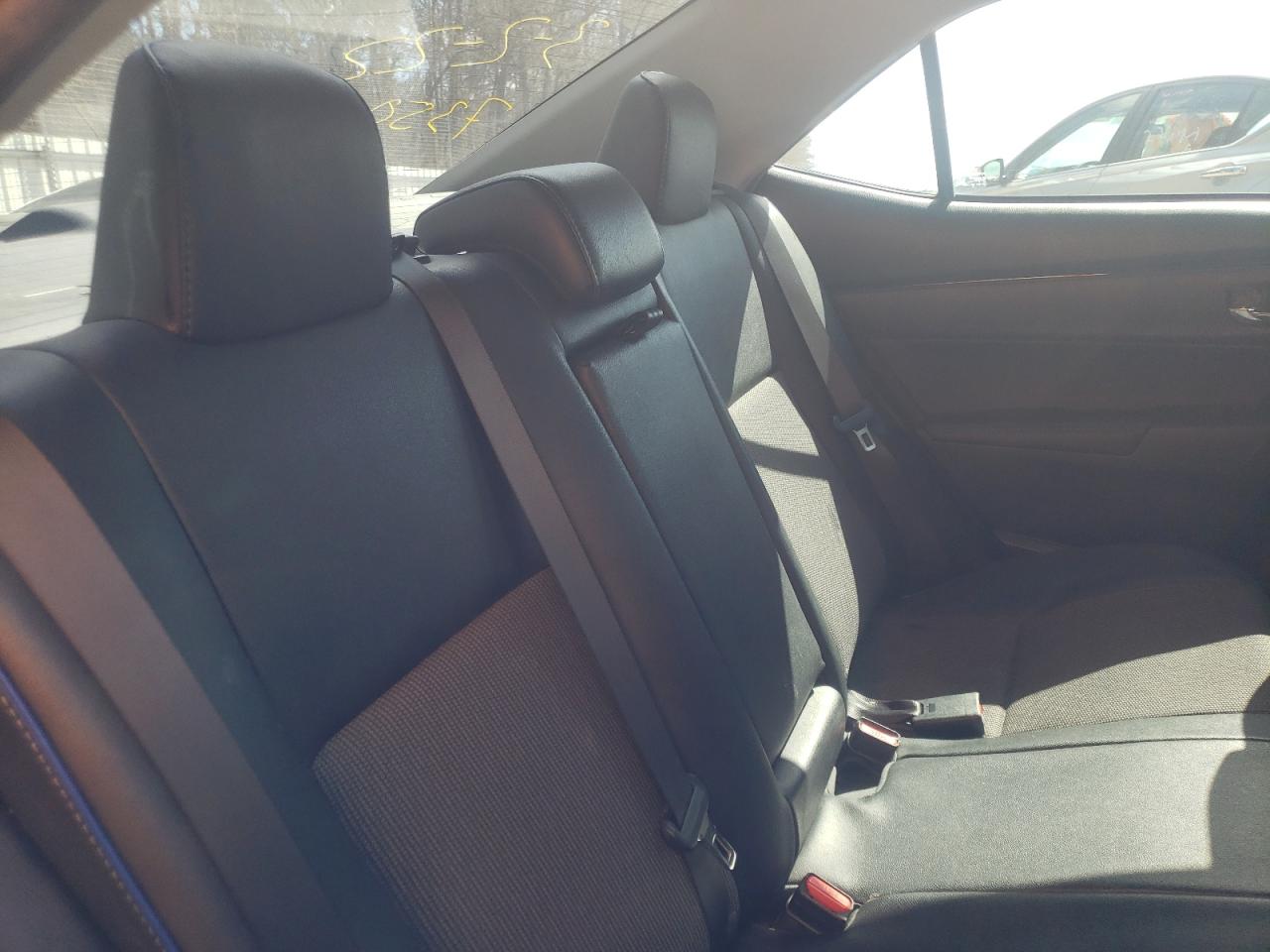Photo 6 from auction – 2018 TOYOTA COROLLA L with VIN 5YFBURHE3JP773506