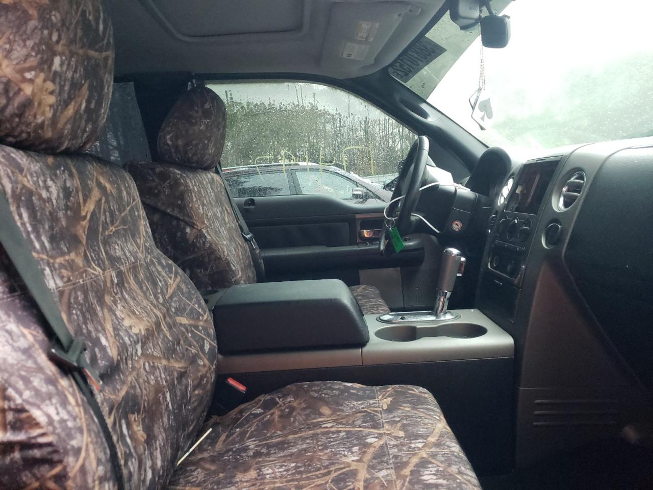 Photo 5 from auction – 2006 FORD F150 with VIN 1FTPX14556NA53634