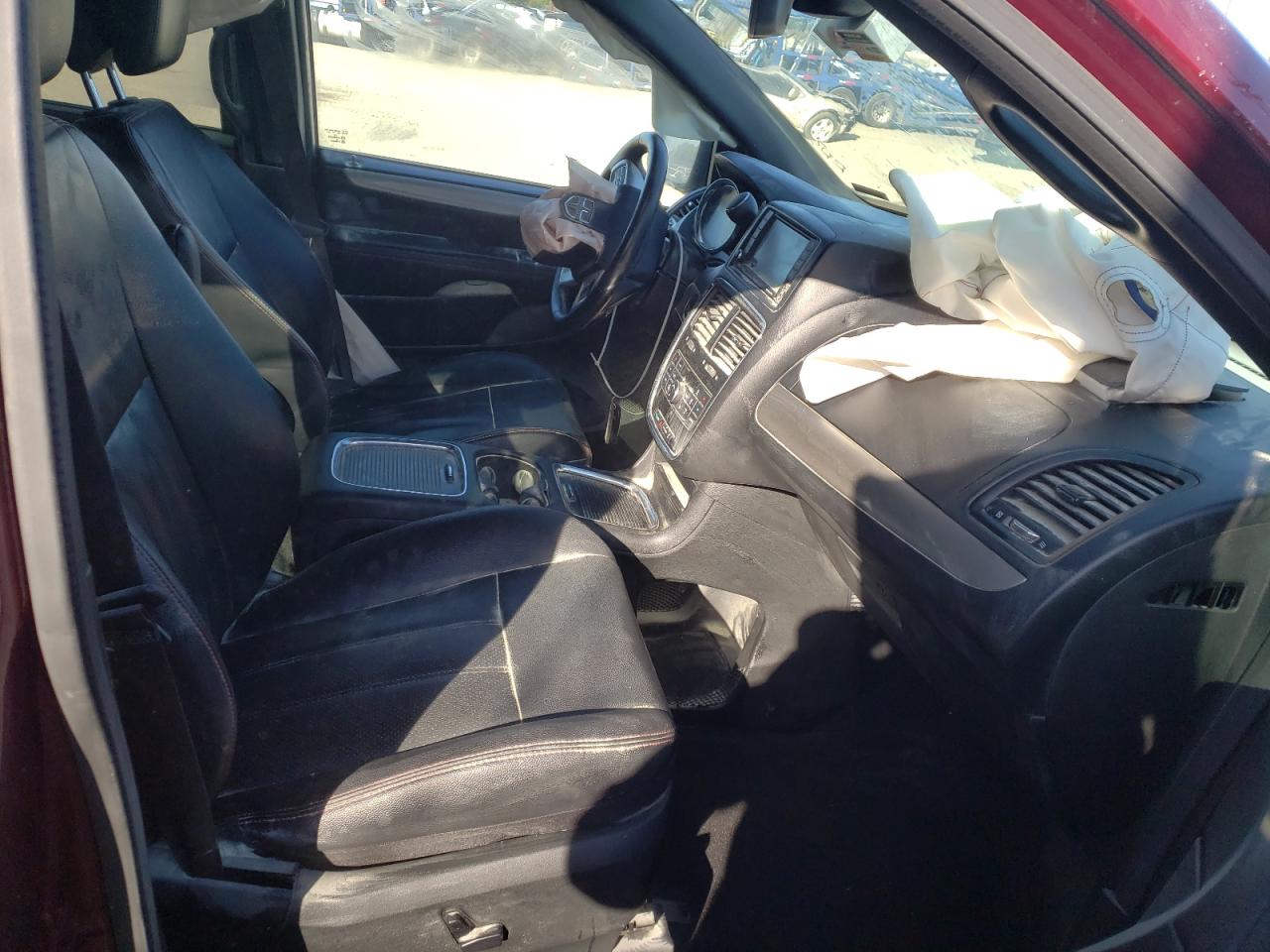 Photo 5 from auction – 2019 DODGE GRAND CARA with VIN 2C4RDGEG8KR658698