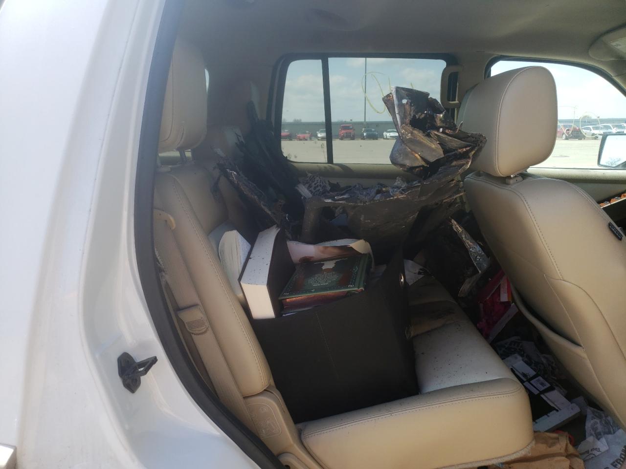 Photo 6 from auction – 2007 FORD EXPLORER E with VIN 1FMEU64E97UB36161