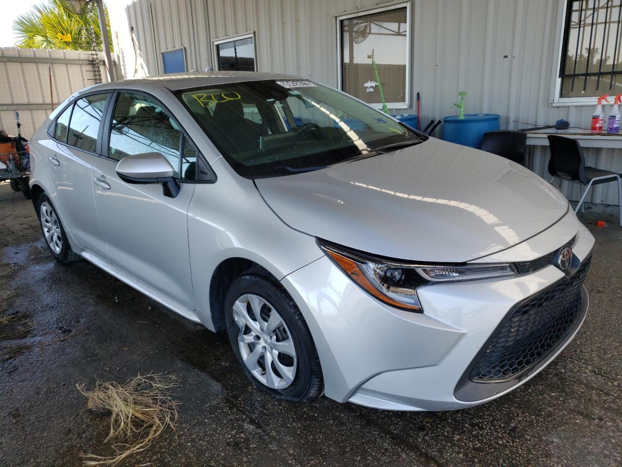 TOYOTA COROLLA LE 2021 with VIN 5YFEPMAE9MP200714 - Photo from auction