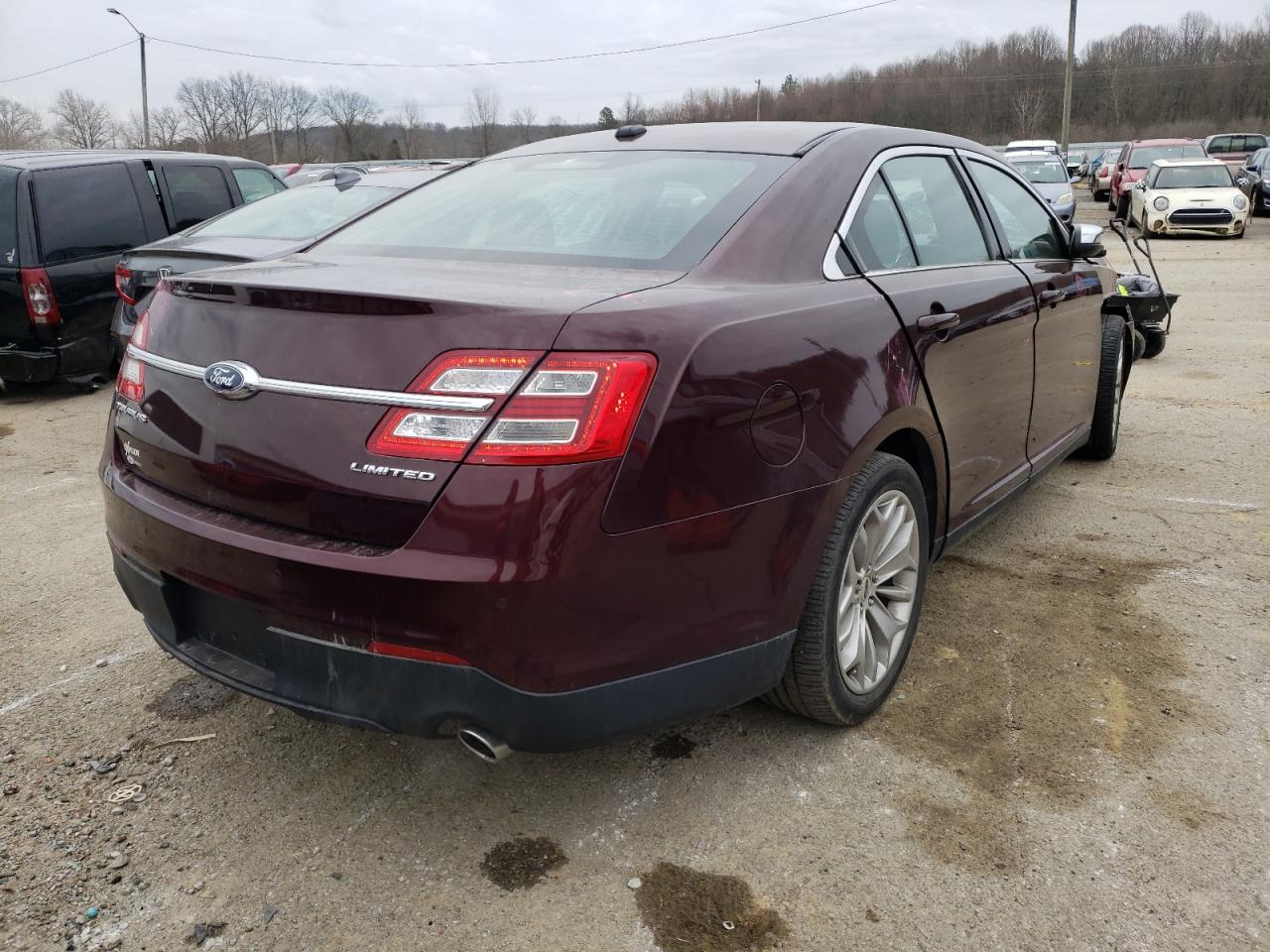 Photo 4 from auction – 2019 FORD TAURUS LIM with VIN 1FAHP2F81KG111602