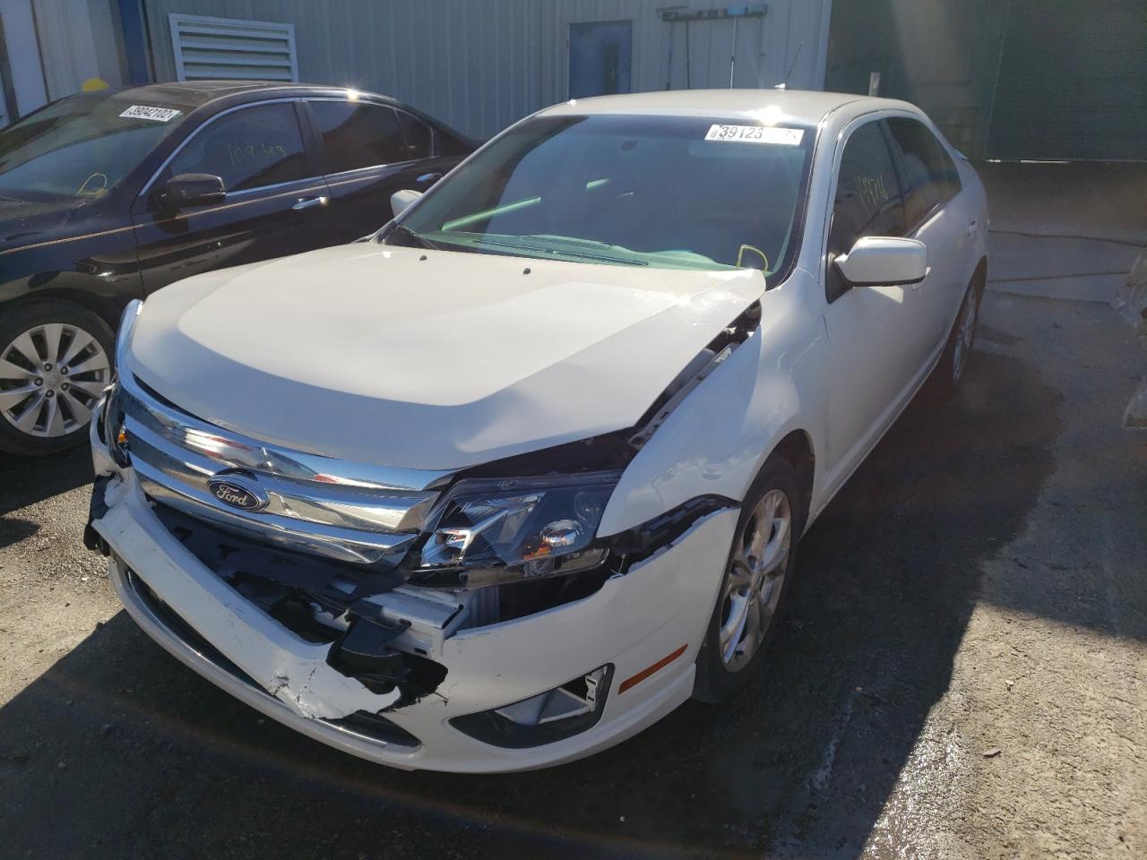 Photo 2 from auction – 2012 FORD FUSION SE with VIN 3FAHP0HA5CR444061