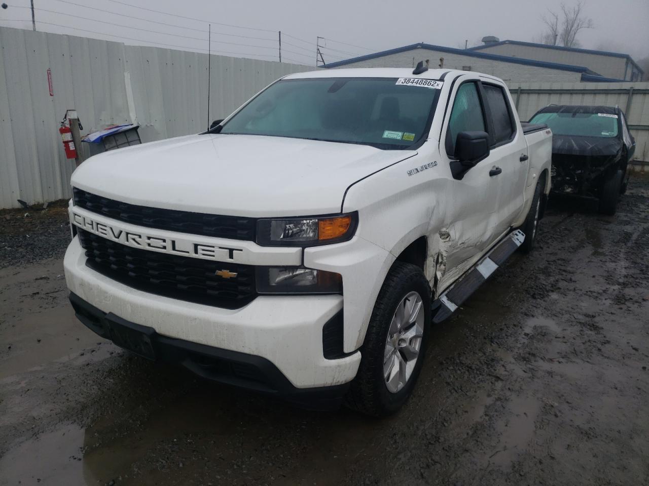 Photo 2 from auction – 2019 CHEVROLET SILVERADO with VIN 3GCUYBEF0KG300414