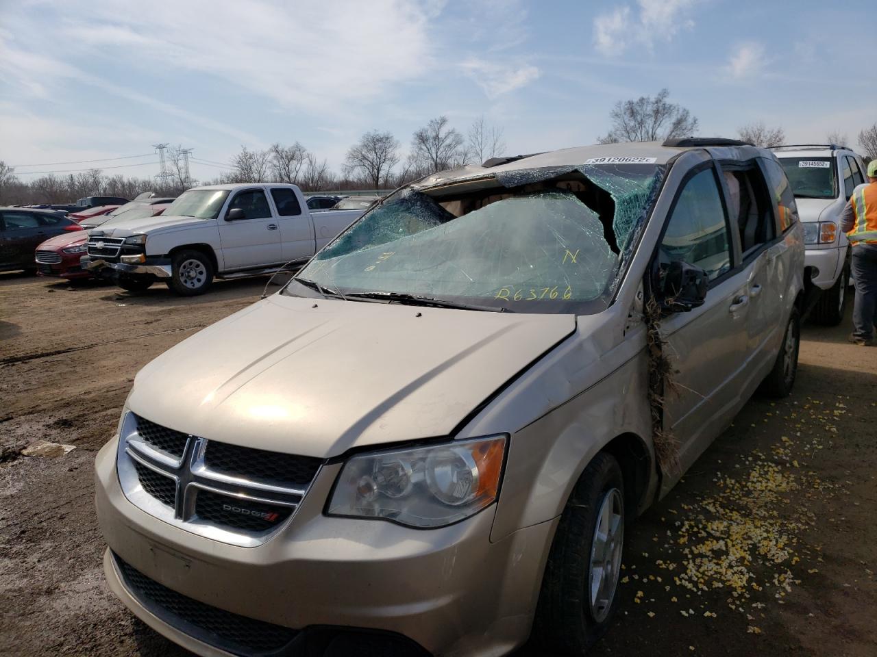 Photo 2 from auction – 2013 DODGE GRAND CARA with VIN 2C4RDGCG4DR637661