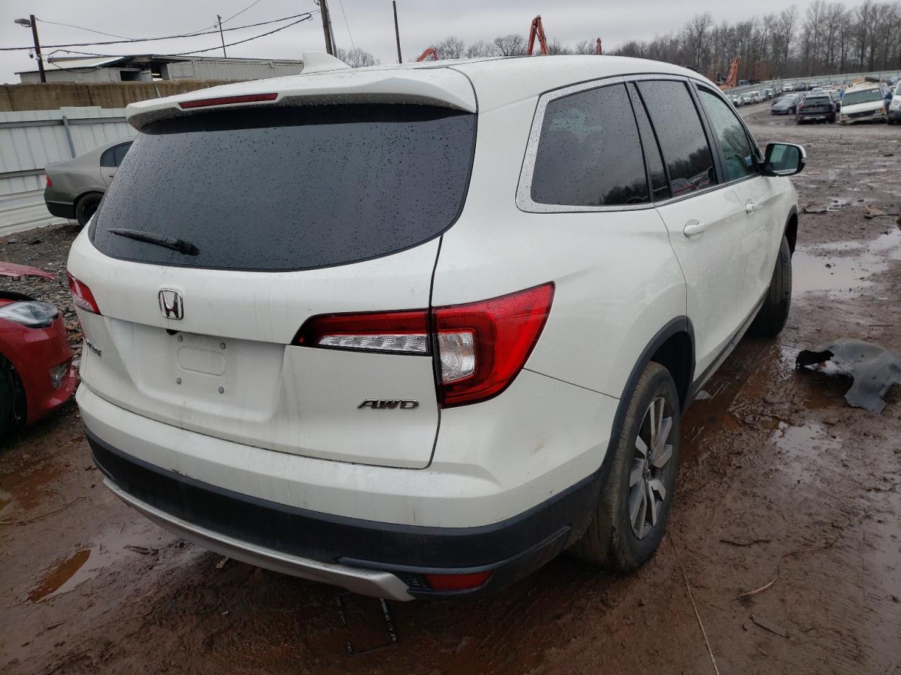 Photo 4 from auction – 2019 HONDA PILOT EX with VIN 5FNYF6H32KB053337