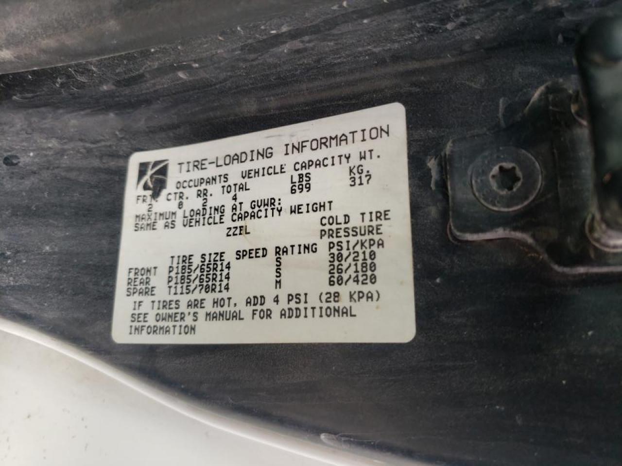 Photo 10 from auction – 2002 SATURN SC1 with VIN 1G8ZP12842Z112028