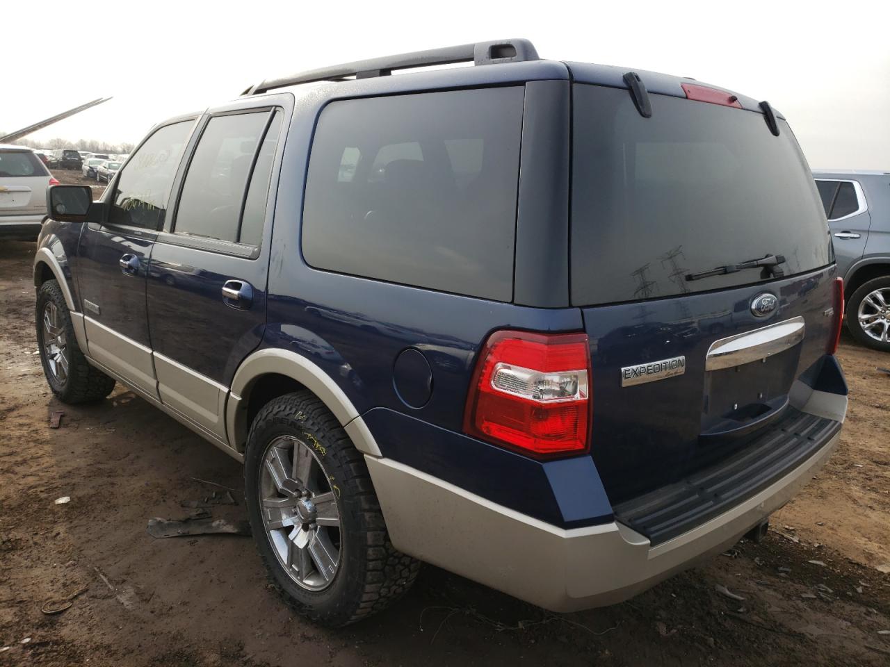 Photo 3 from auction – 2008 FORD EXPEDITION with VIN 1FMFU18508LA53811