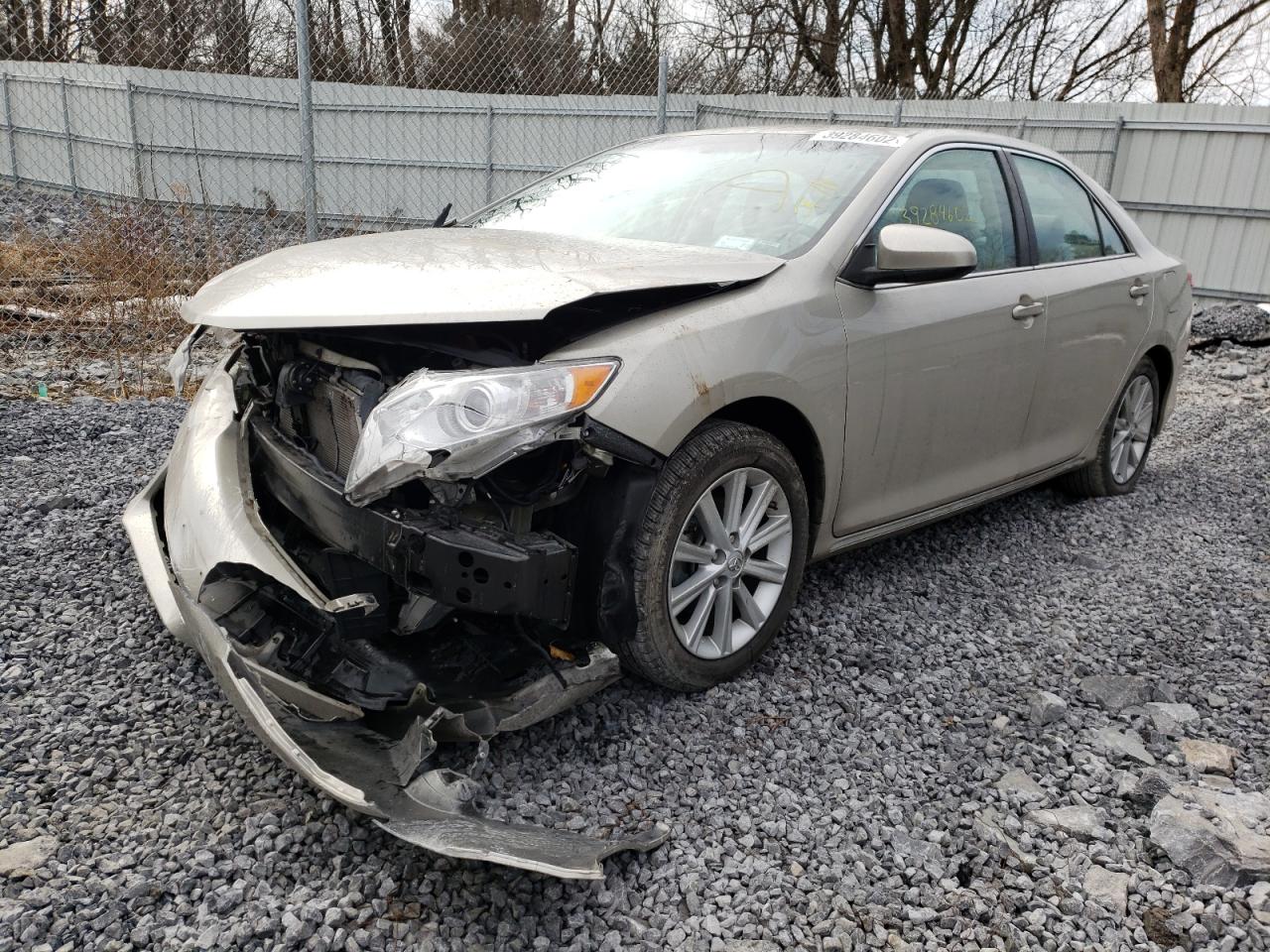 Photo 2 from auction – 2014 TOYOTA CAMRY L with VIN 4T4BF1FK6ER398774